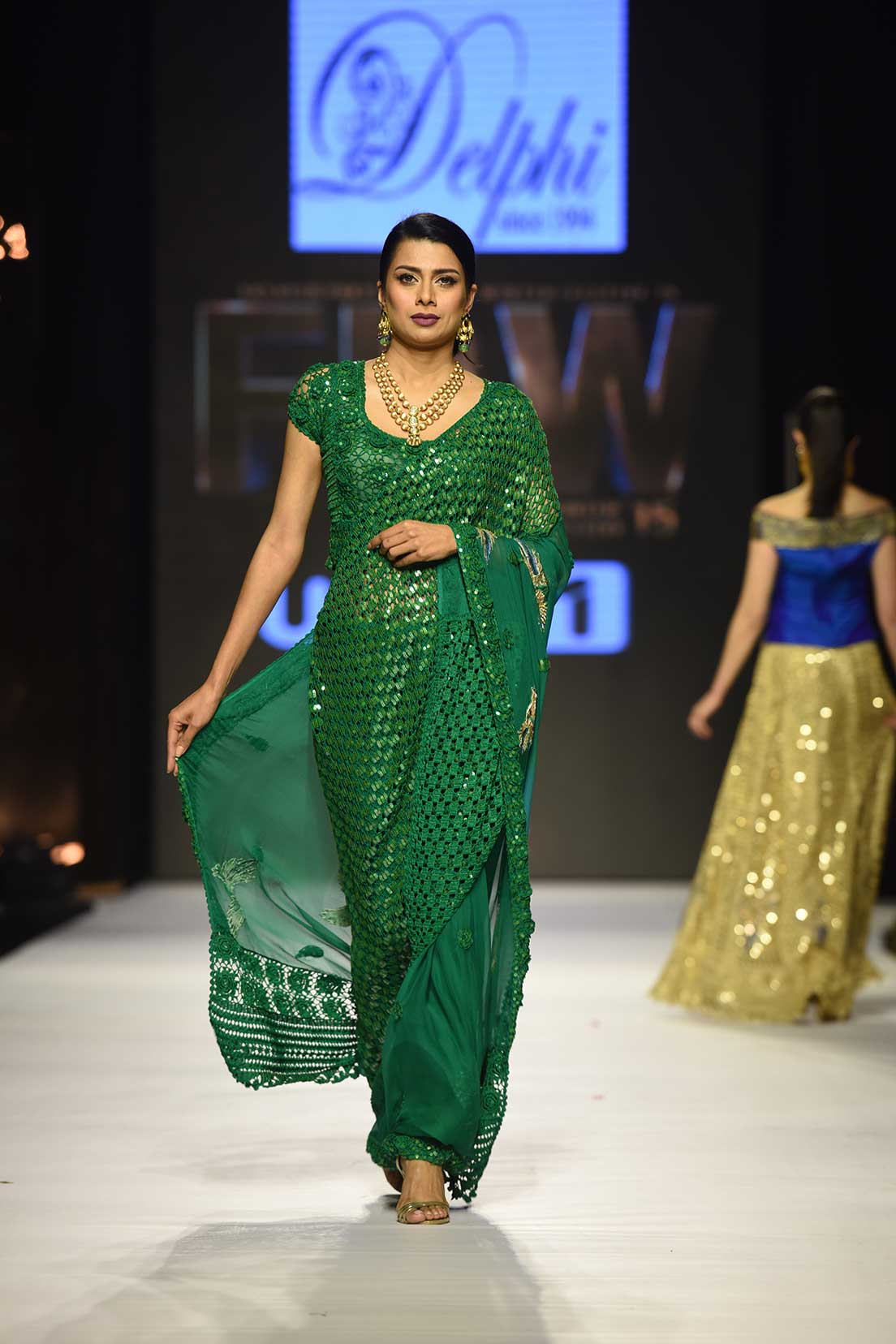 Trousseau Saree with zardozi birds