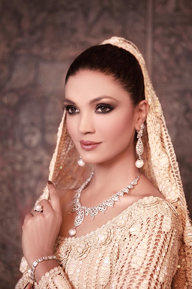 Lehnga/Choli Set Nikkah(Click on image for price on request)